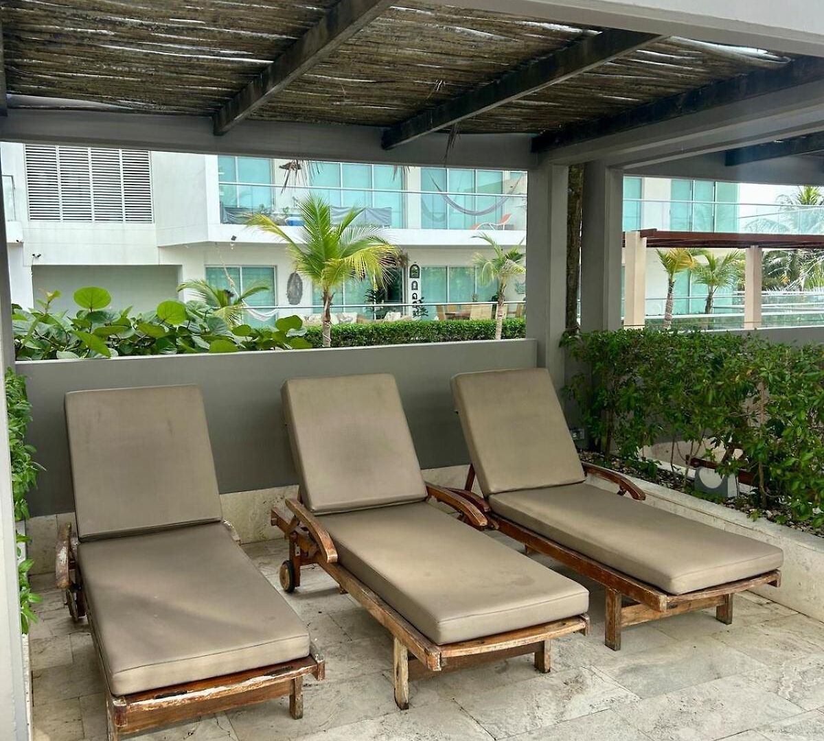 Mar Y Piscina Gigante En El Caribe Cartagena